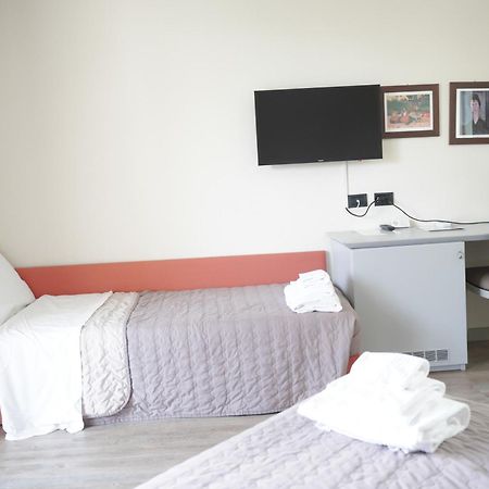 Hotel Al Ponte Garnì Pergine Valsugana Camera foto